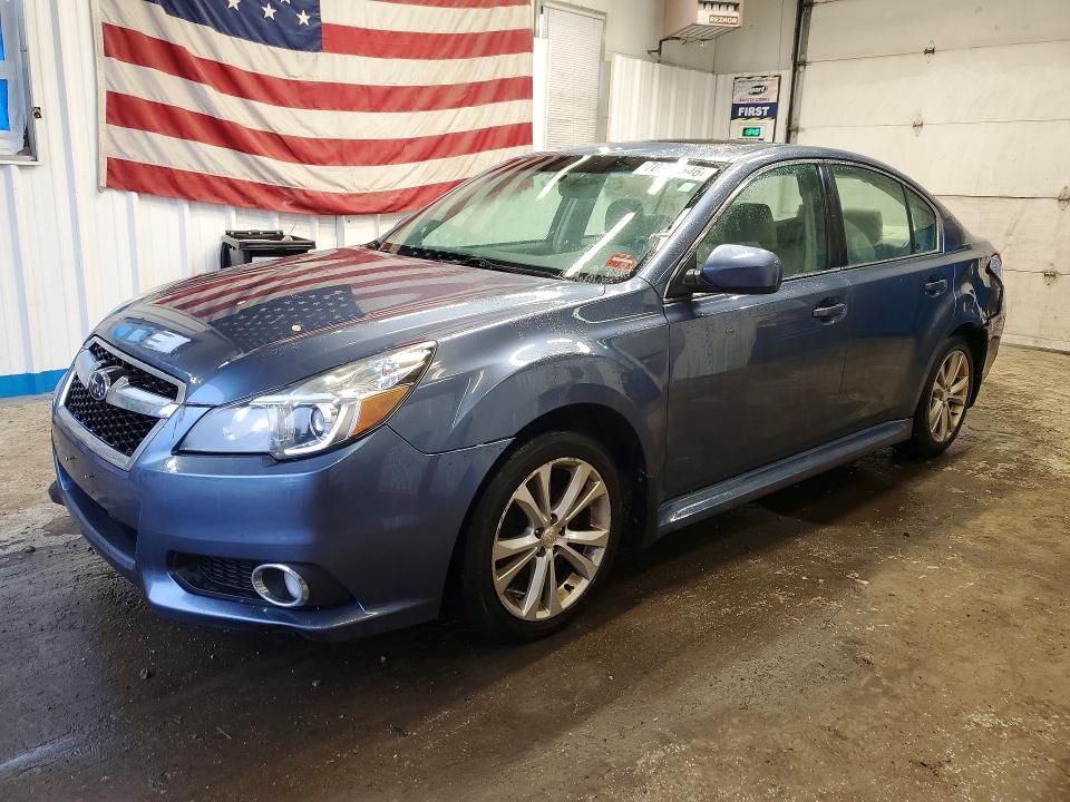 SUBARU LEGACY 2014 مع رقم تعريف المركبة 4S3BMBL64E3014191 - صورة من المزاد