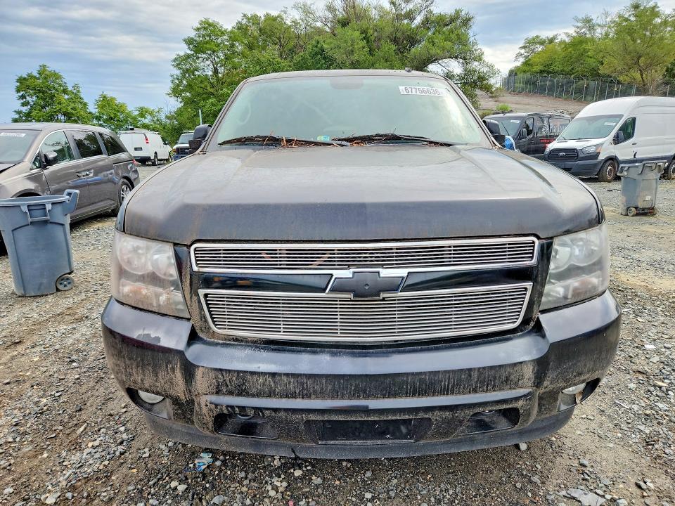 Photo 5 from auction – 2011 CHEVROLET TAHOE with VIN 1GNSKBE08BR167266