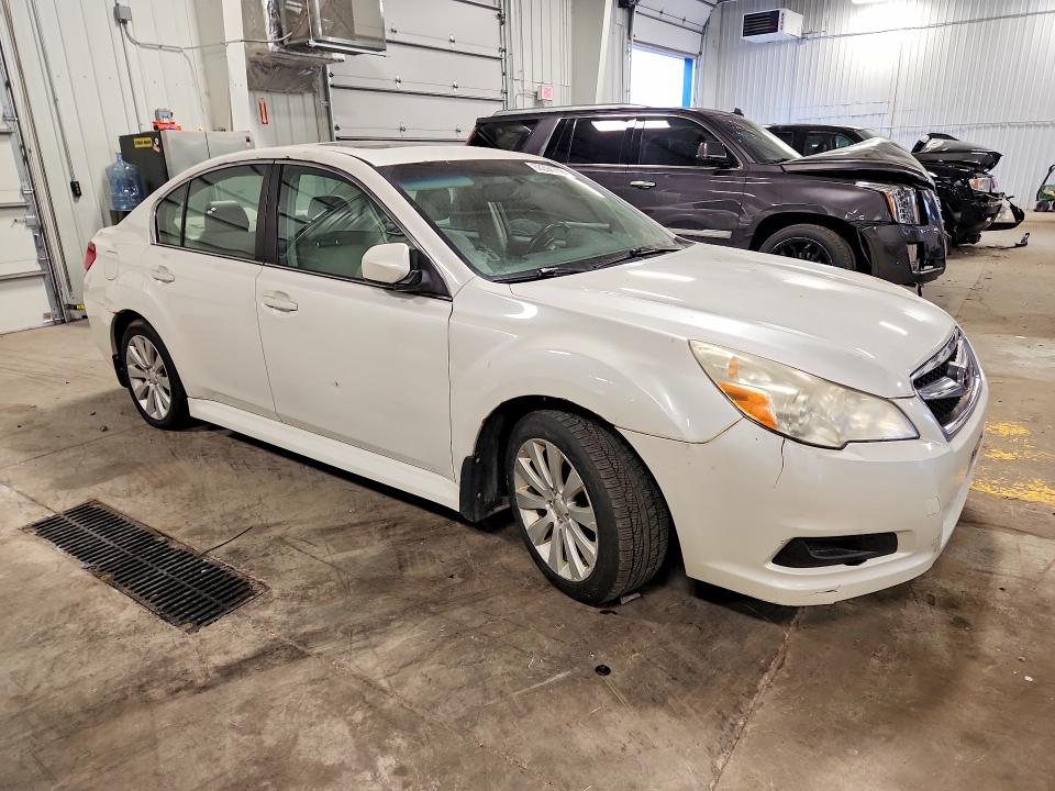 Photo 4 from auction – 2011 SUBARU LEGACY with VIN 4S3BMCL67B3211194