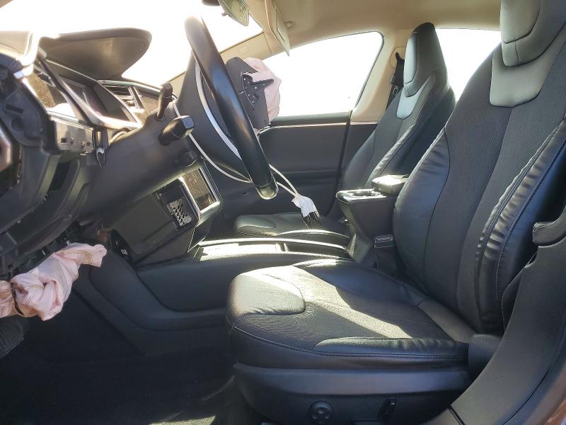 Photo 7 from auction – 2013 TESLA MODEL S with VIN 5YJSA1CG7DFP19578