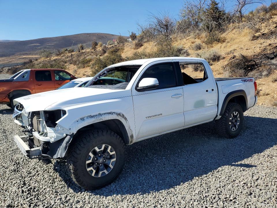 2017 TOYOTA TACOMA - Търг №68215816