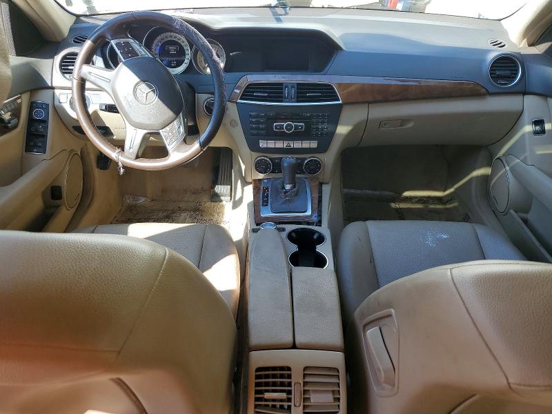 Photo 8 from auction – 2013 MERCEDES-BENZ C with VIN WDDGF8AB5DR264723