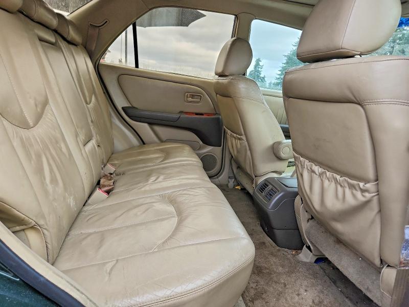 Photo 11 from auction – 2000 LEXUS RX with VIN JT6HF10U4Y0143014