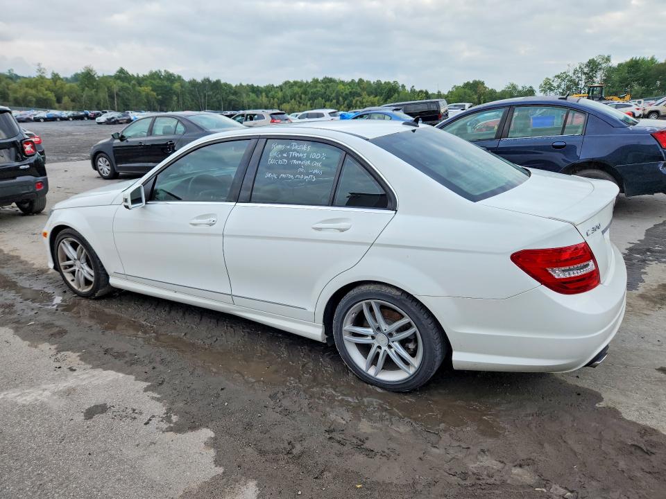 Photo 2 from auction – 2014 MERCEDES-BENZ C with VIN WDDGF8AB7ER324468