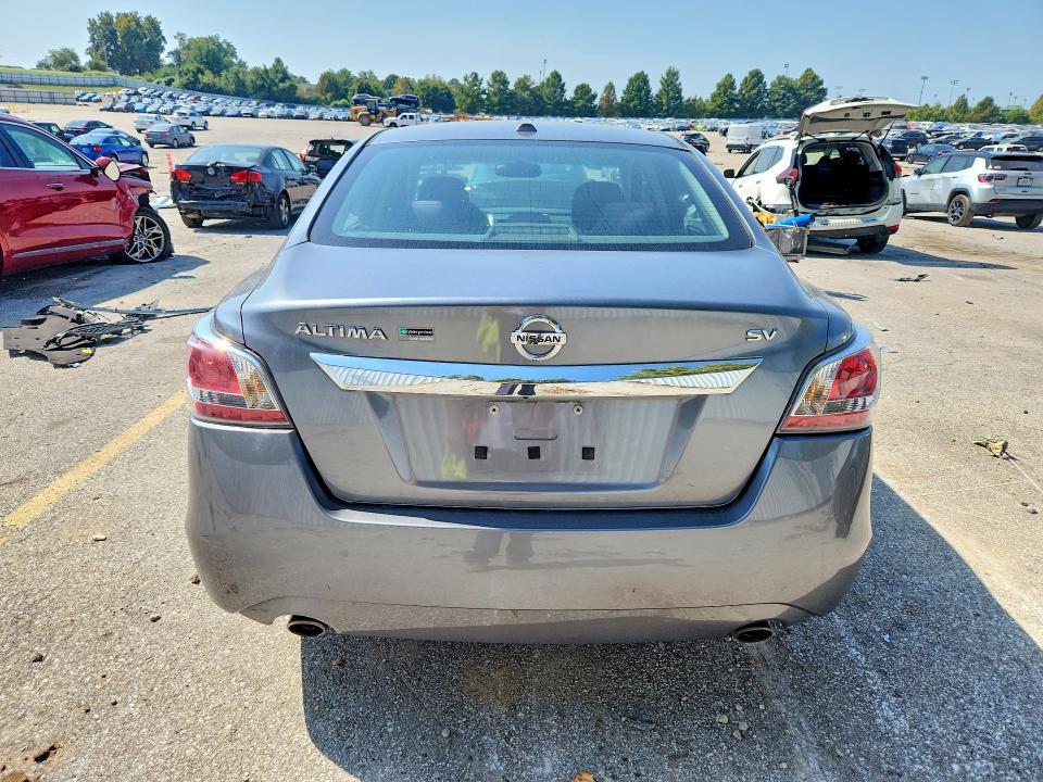 Photo 6 from auction – 2015 NISSAN ALTIMA with VIN 1N4AL3AP5FC476735