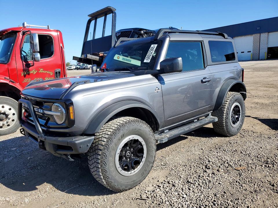 Снимка 1 от търг – 2022 FORD BRONCO с VIN 1FMDE5CHXNLB18396