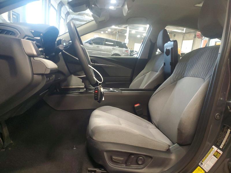 Снимка 7 от търг – 2026 TOYOTA CAMRY с VIN 4T1DBADK1TU555867