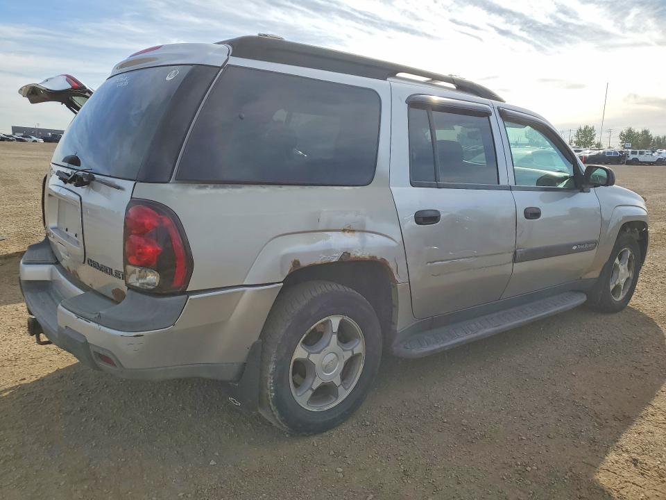 Photo 3 from auction – 2004 CHEVROLET TRAILBLAZER with VIN 1GNET16S846188577