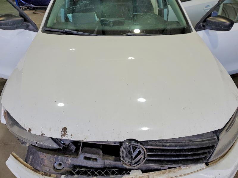 Photo 11 from auction – 2014 VOLKSWAGEN JETTA with VIN 3VW1K7AJ7EM312123