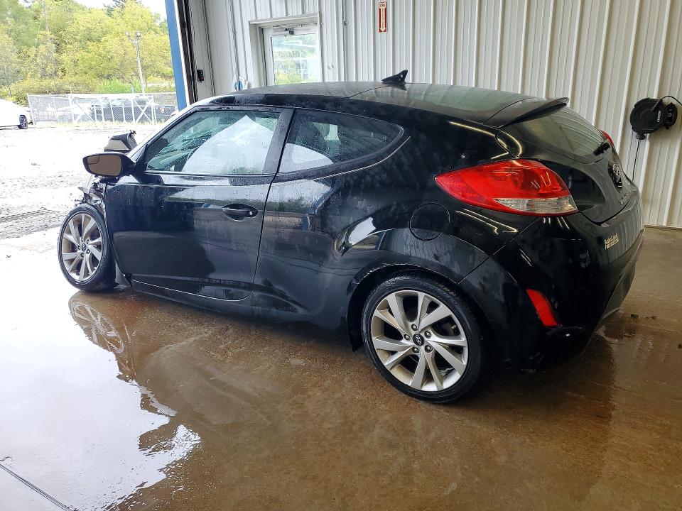 Photo 2 from auction – 2016 HYUNDAI VELOSTER with VIN KMHTC6AD8GU272867