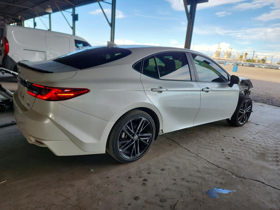 Photo 3 from auction – 2025 TOYOTA CAMRY with VIN 4T1DAACK6SU095978