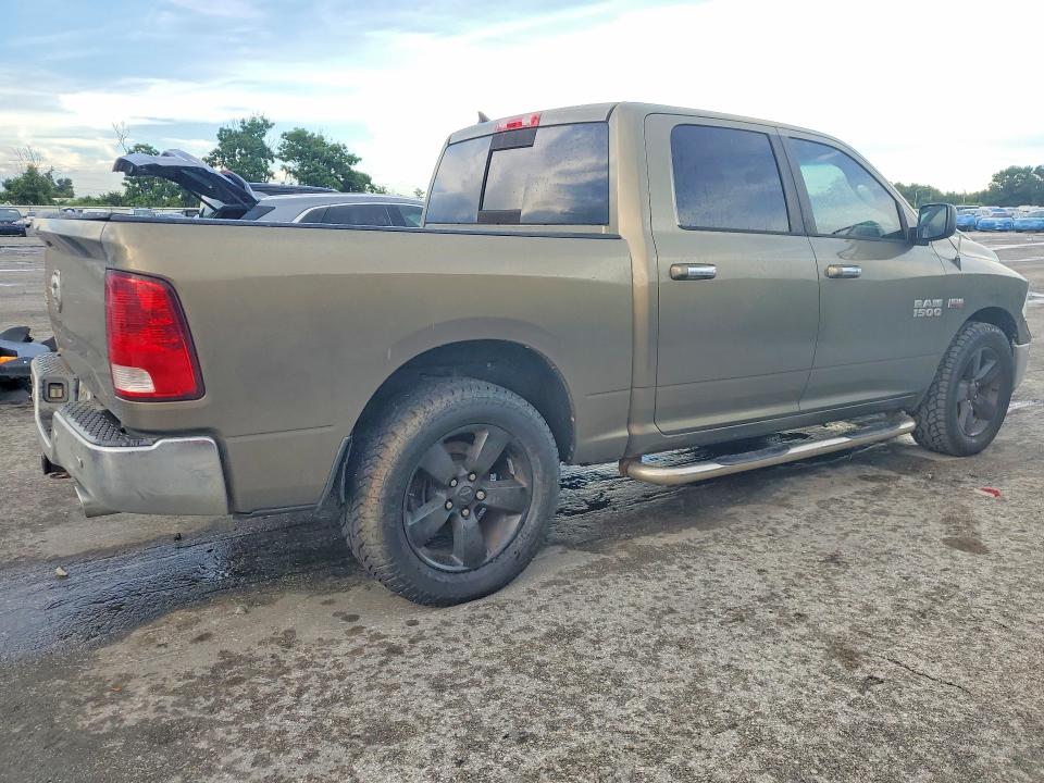 Zdjęcie 3 z aukcji – 2014 RAM 1500 z VIN 1C6RR6LT1ES301806