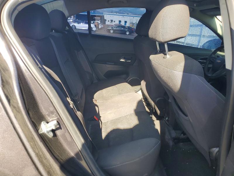 Photo 10 from auction – 2015 CHEVROLET CRUZE with VIN 1G1PC5SB6F7297947