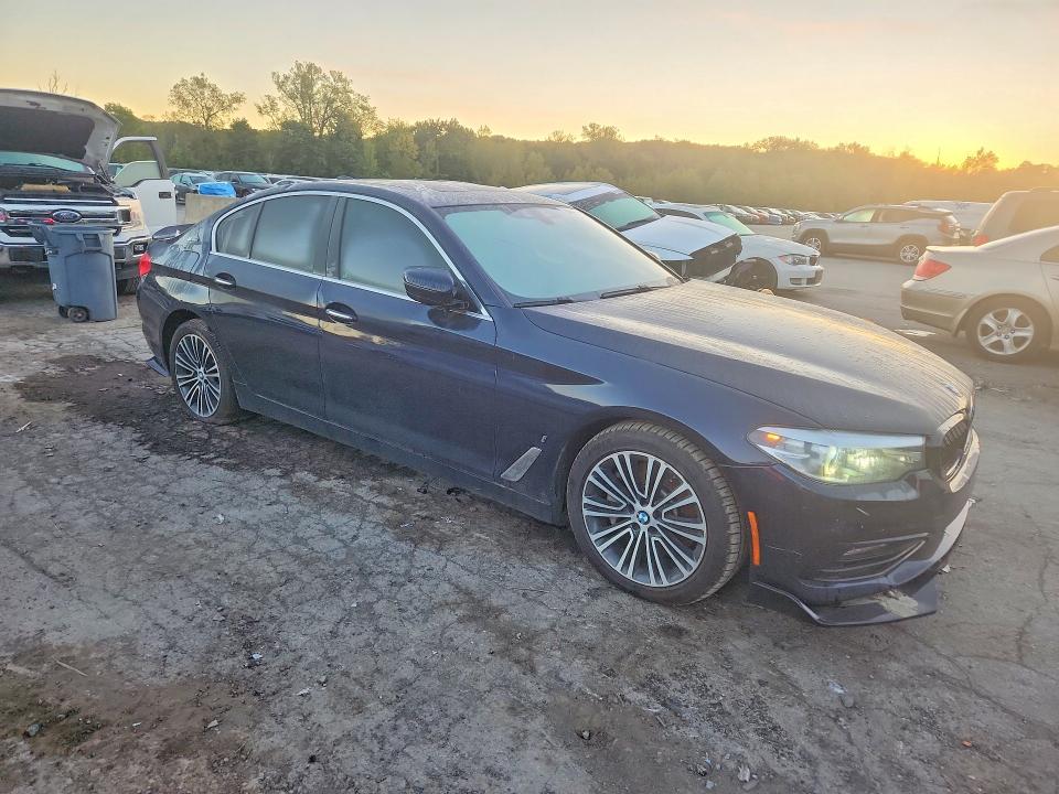 Photo 4 from auction – 2018 BMW 530XE with VIN WBAJB1C5XJB084813