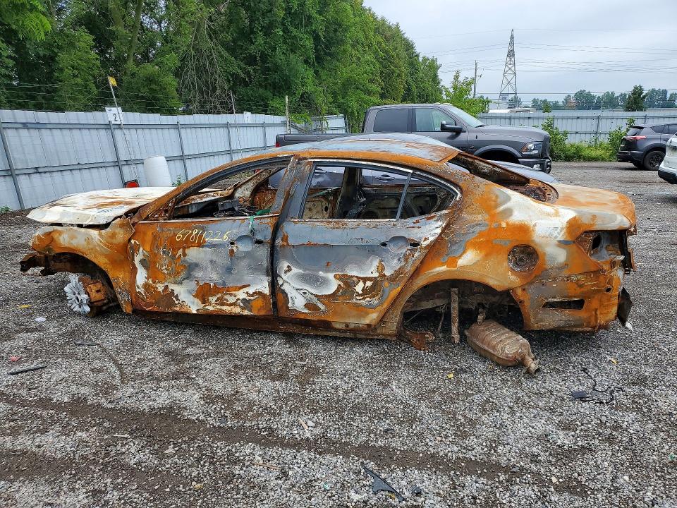 Photo 2 from auction – 2016 KIA CADENZA with VIN KNALN4D70G5221525
