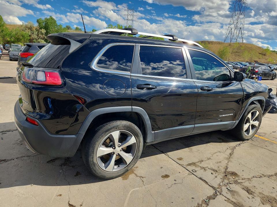Photo 3 from auction – 2020 JEEP CHEROKEE with VIN 1C4PJMDX1LD565915