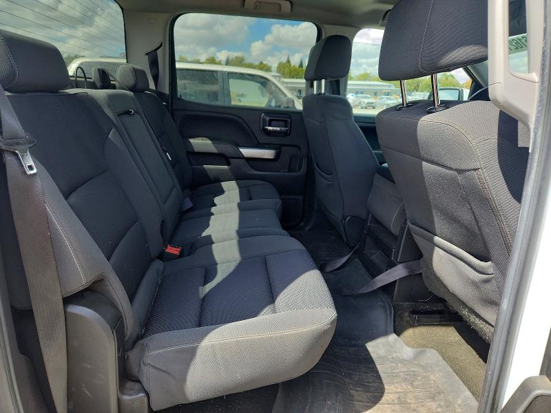 Photo 10 from auction – 2018 CHEVROLET SILVERADO with VIN 3GCUKREC2JG112833