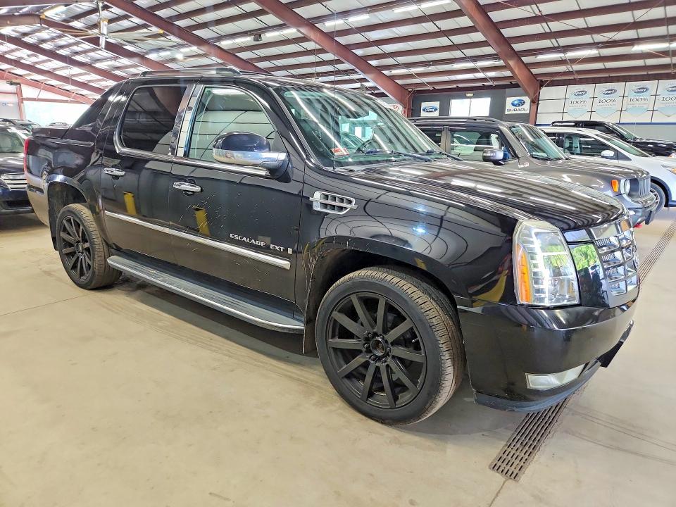 Photo 4 from auction – 2008 CADILLAC ESCALADE with VIN 3GYFK62828G166452