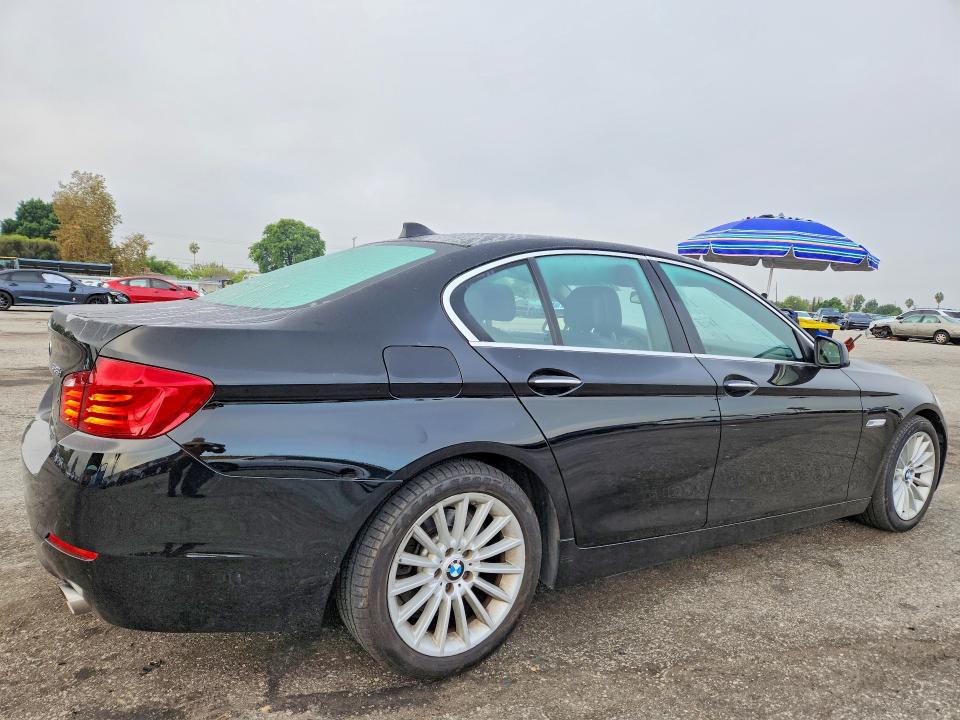 Снимка 3 от търг – 2011 BMW 535 с VIN WBAFR7C56BC601315