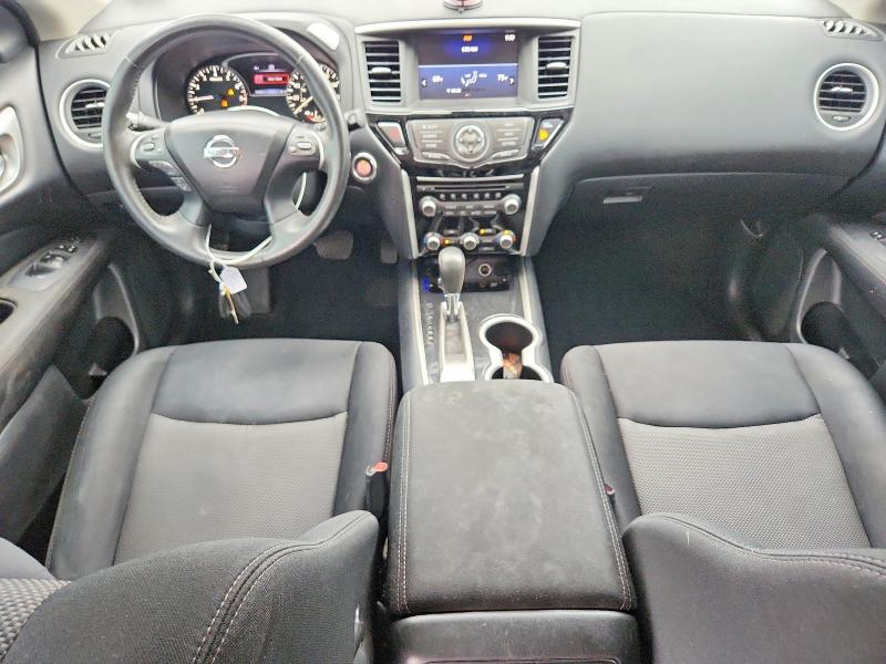 Снимка 8 от търг – 2017 NISSAN PATHFINDER с VIN 5N1DR2MN6HC657237