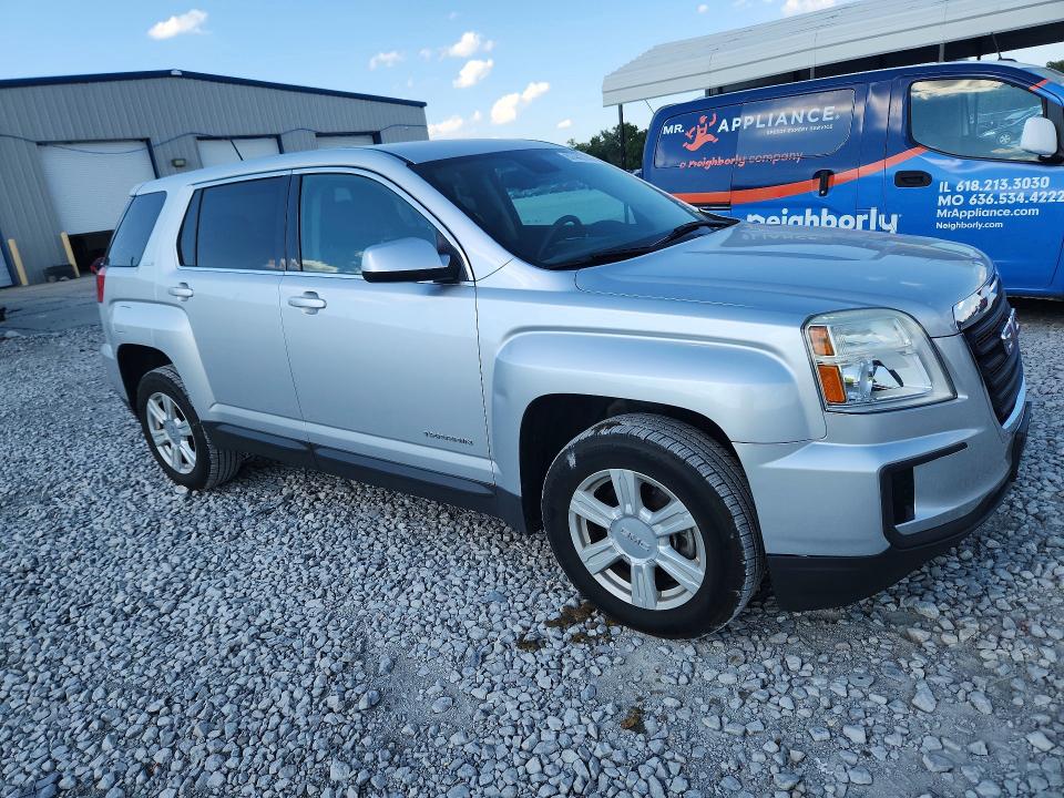 Photo 4 from auction – 2016 GMC TERRAIN with VIN 2GKALMEK2G6148637