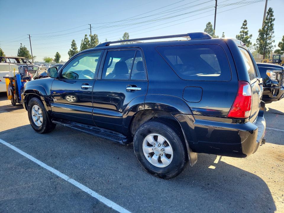 Photo 2 from auction – 2006 TOYOTA 4RUNNER with VIN JTEZU14R168054407