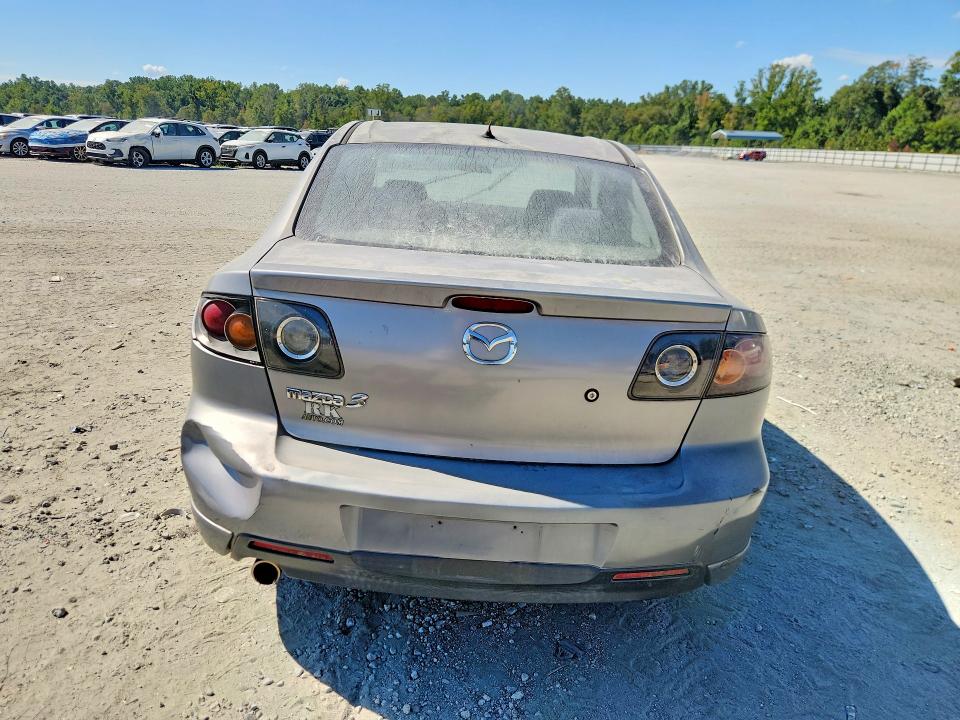 Photo 6 from auction – 2004 MAZDA 3 with VIN JM1BK123741215651