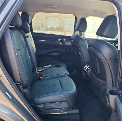 Снимка 10 от търг – 2026 KIA SORENTO с VIN KNDRHDJG9T5465340