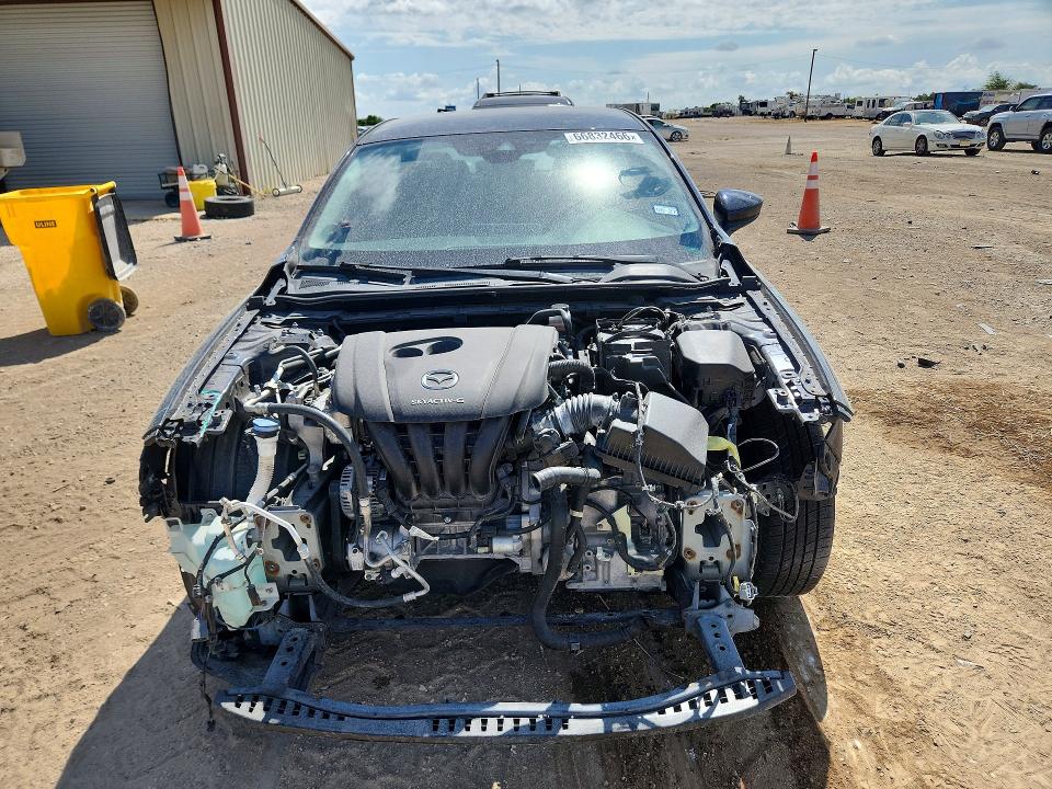 Photo 5 from auction – 2020 MAZDA 3 with VIN JM1BPABL6L1153627