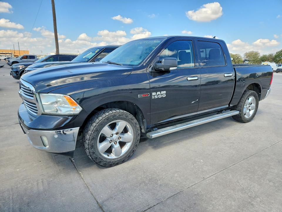 RAM 1500 2015 с VIN 1C6RR6LM7FS755942 - Снимка от търг