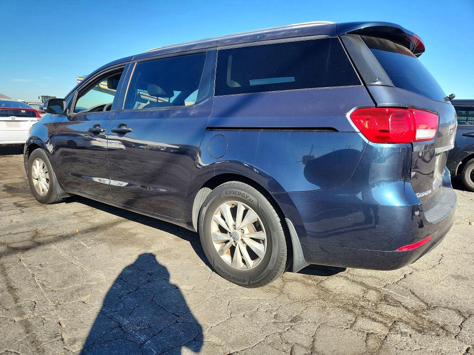 Снимка 2 от търг – 2016 KIA SEDONA с VIN KNDMB5C18G6100027