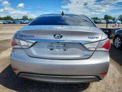 Photo 6 from auction – 2014 HYUNDAI SONATA with VIN KMHEC4A44EA105241