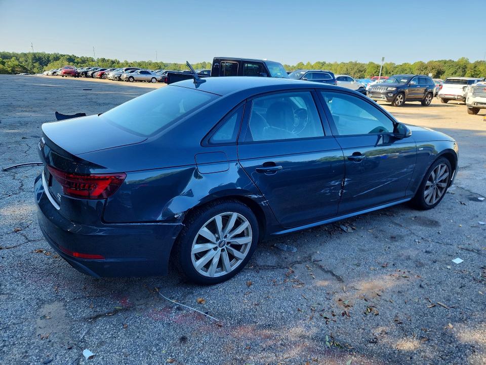 Фото 3 с аукциона – 2018 AUDI A4 с VIN WAUKMAF44JA068341