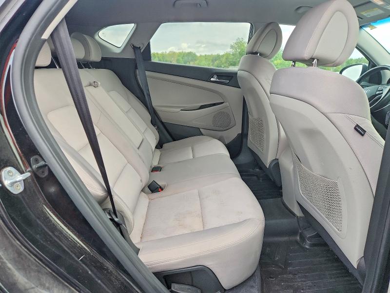 Photo 11 from auction – 2016 HYUNDAI TUCSON with VIN KM8J3CA21GU032211