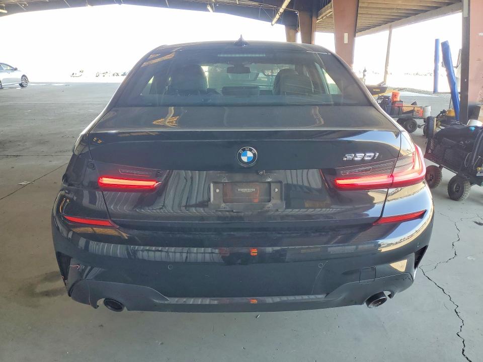 Photo 6 from auction – 2021 BMW 330I with VIN 3MW5R1J04M8B86120