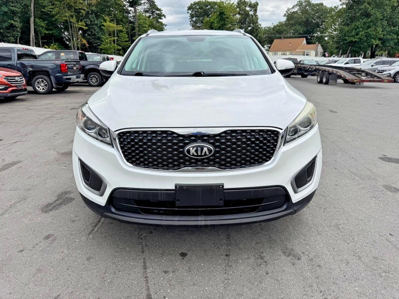 Photo 5 from auction – 2017 KIA SORENTO with VIN 5XYPG4A32HG262697