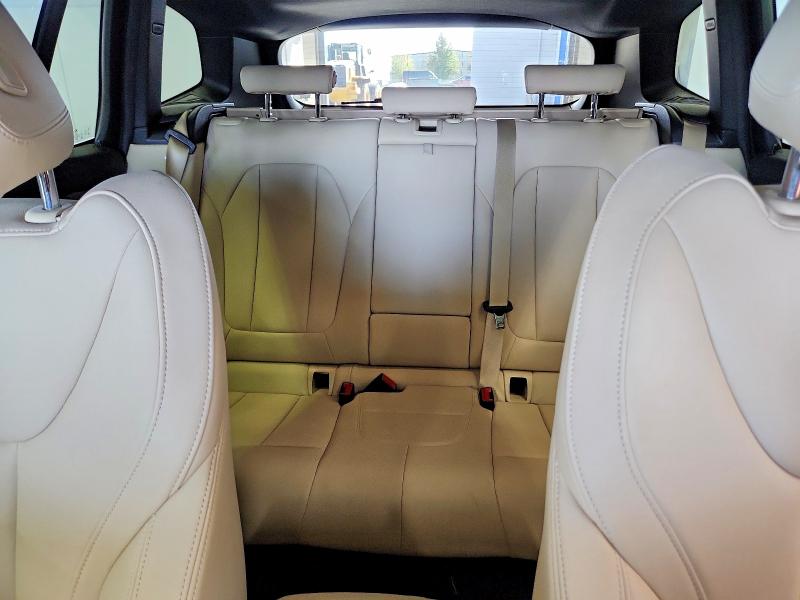 Photo 10 from auction – 2019 BMW X3 with VIN 5UXTR9C59KLP91000