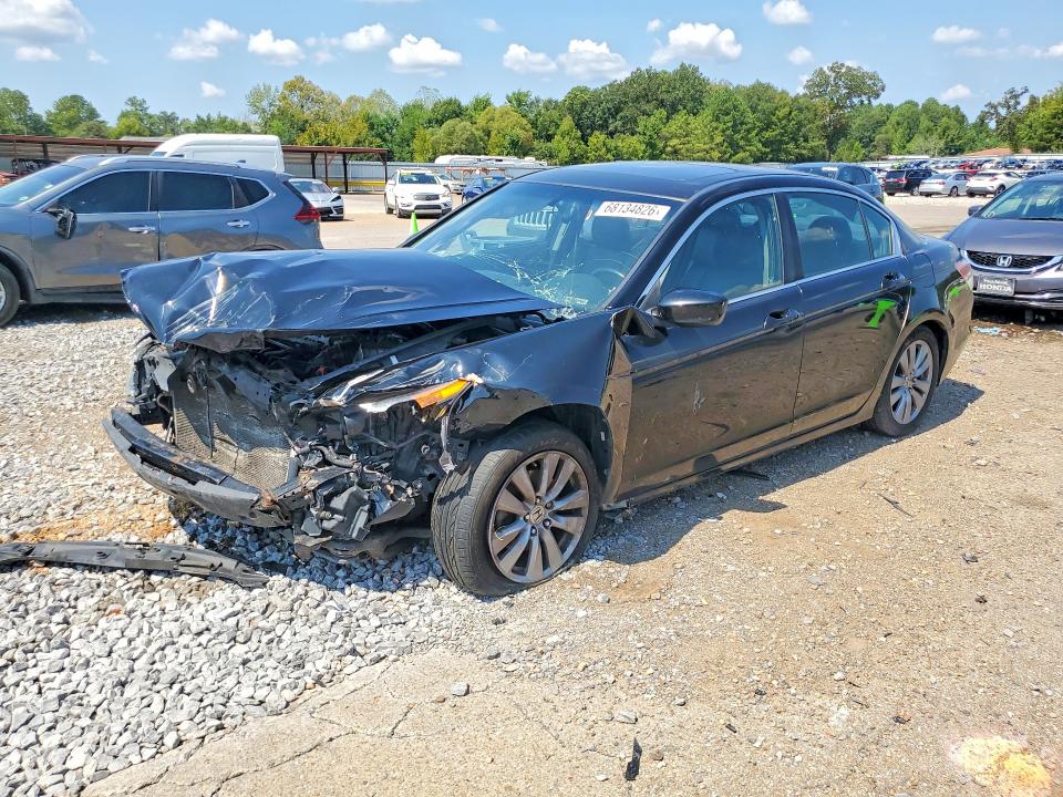 Снимка 1 от търг – 2011 HONDA ACCORD с VIN 1HGCP2F88BA000795