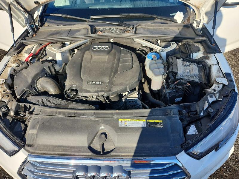 Foto 11 de la subasta – 2018 AUDI A4 con VIN WAUPNAF42JA118088