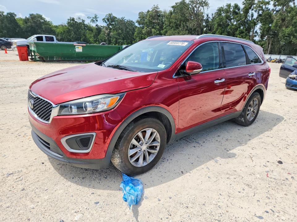 KIA SORENTO 2017 with VIN 5XYPG4A50HG285879 - Photo from auction