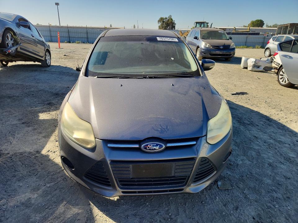 Photo 5 from auction – 2014 FORD FOCUS with VIN 1FADP3K2XEL407817
