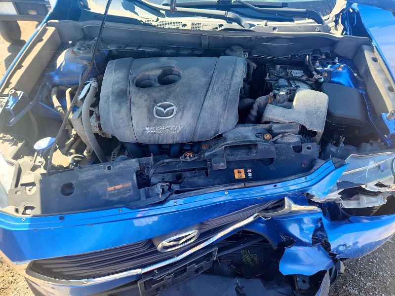 Photo 11 from auction – 2016 MAZDA CX-3 with VIN JM1DKBB70G0113684