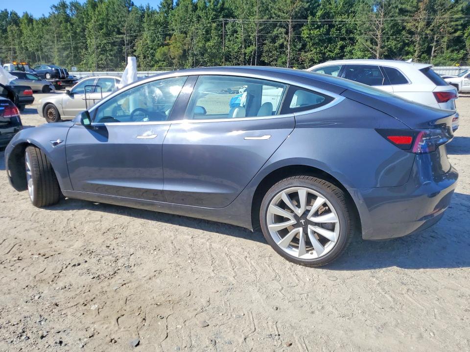Photo 2 from auction – 2018 TESLA MODEL 3 with VIN 5YJ3E1EB1JF097212