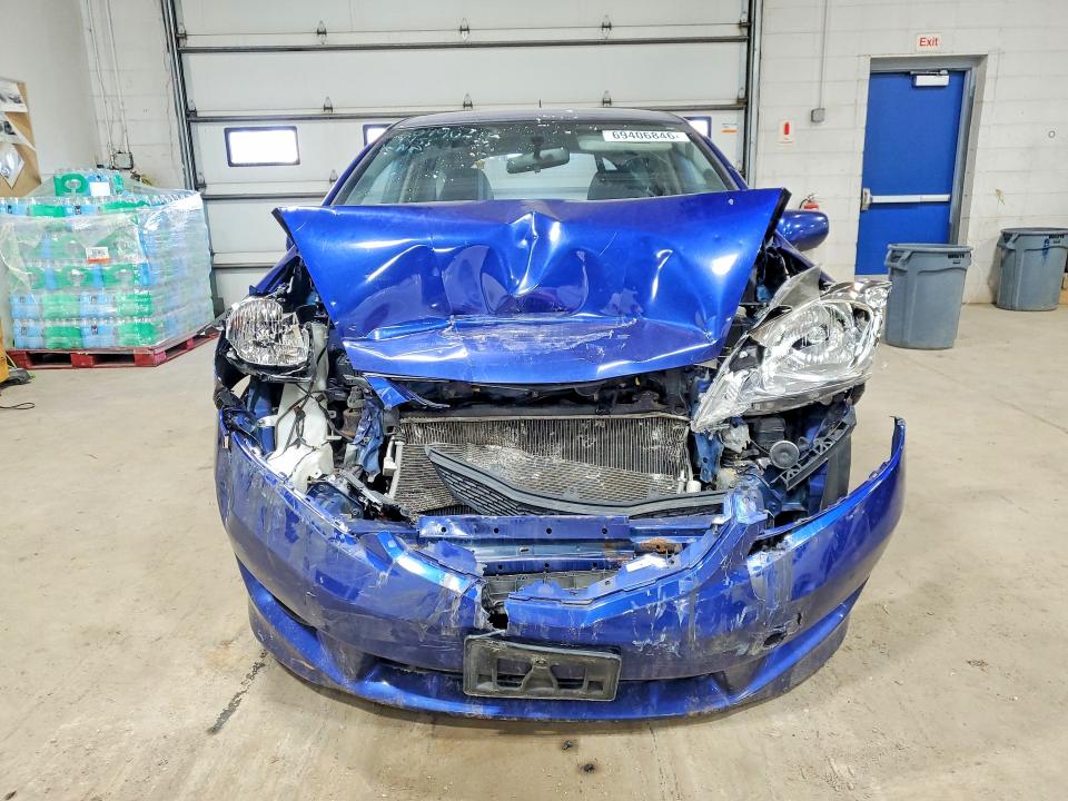 Photo 5 from auction – 2010 HONDA FIT with VIN JHMGE8H45AS013580