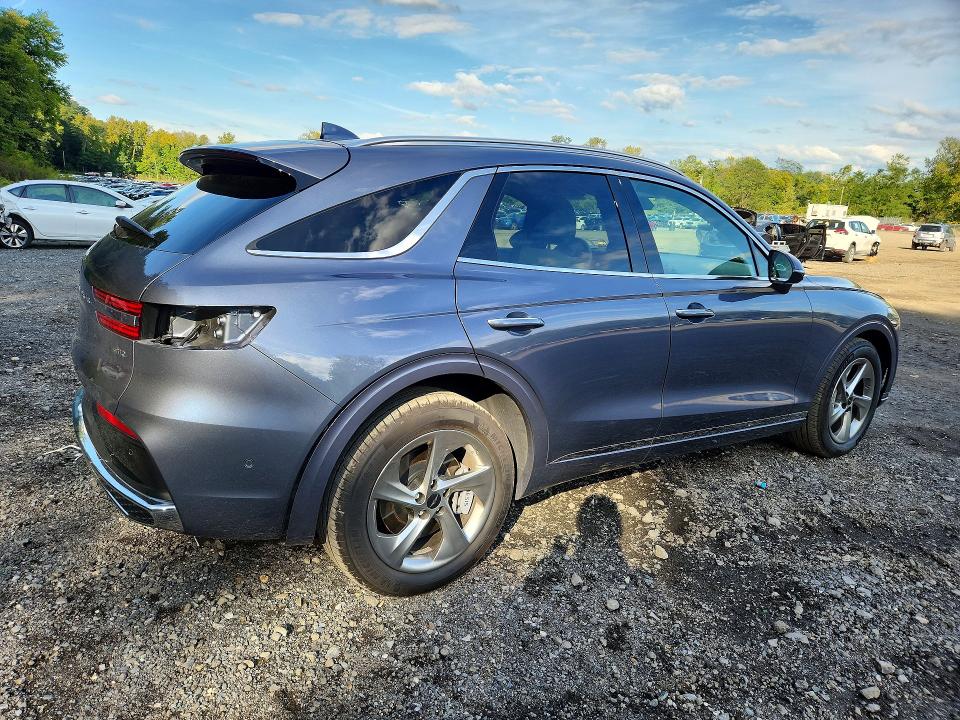 Photo 3 from auction – 2026 GENESIS GV70 with VIN 5NMMBDTB4TH040814
