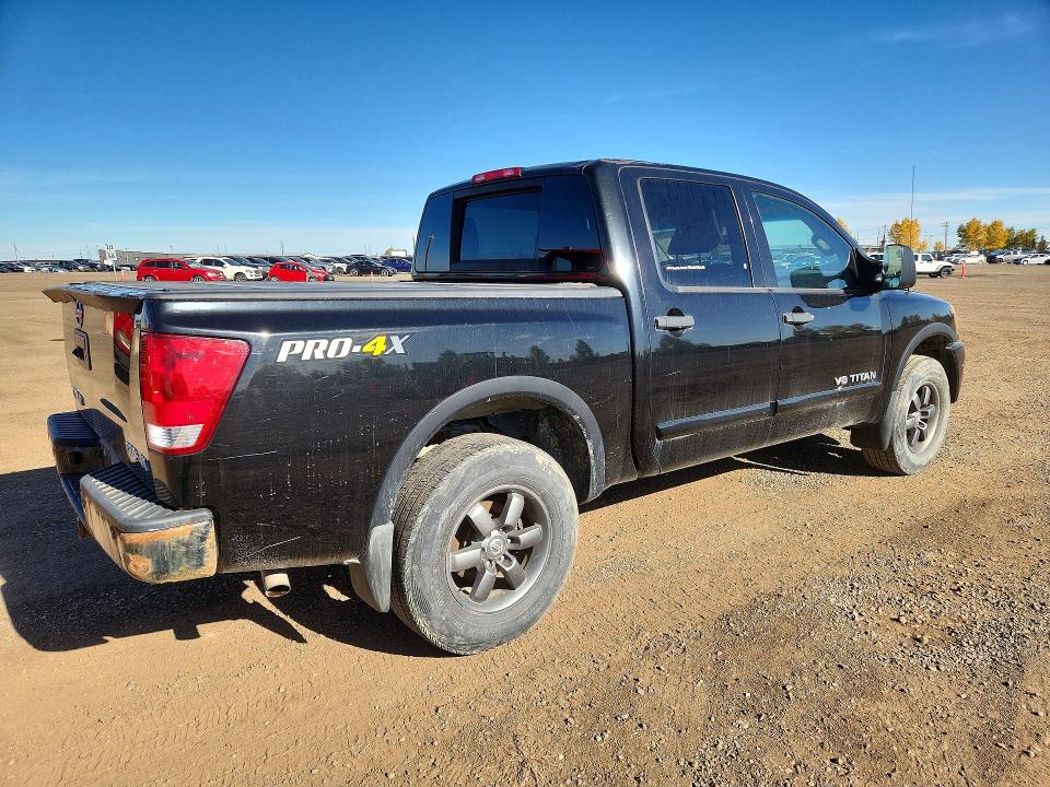 Photo 3 from auction – 2015 NISSAN TITAN with VIN 1N6AA0EC4FN502023