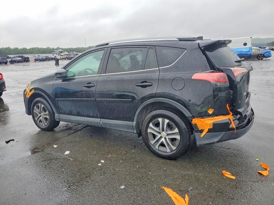 Photo 2 from auction – 2018 TOYOTA RAV4 with VIN 2T3BFREV9JW780271