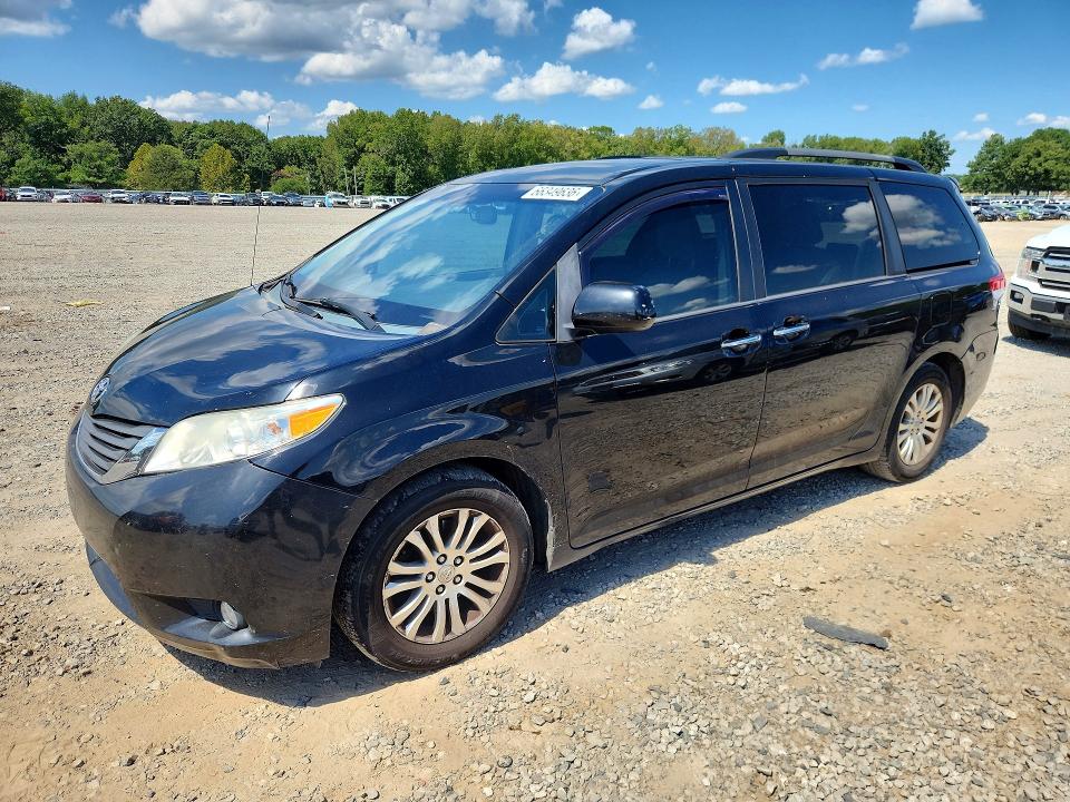 Photo 1 from auction – 2013 TOYOTA SIENNA with VIN 5TDYK3DC4DS344534