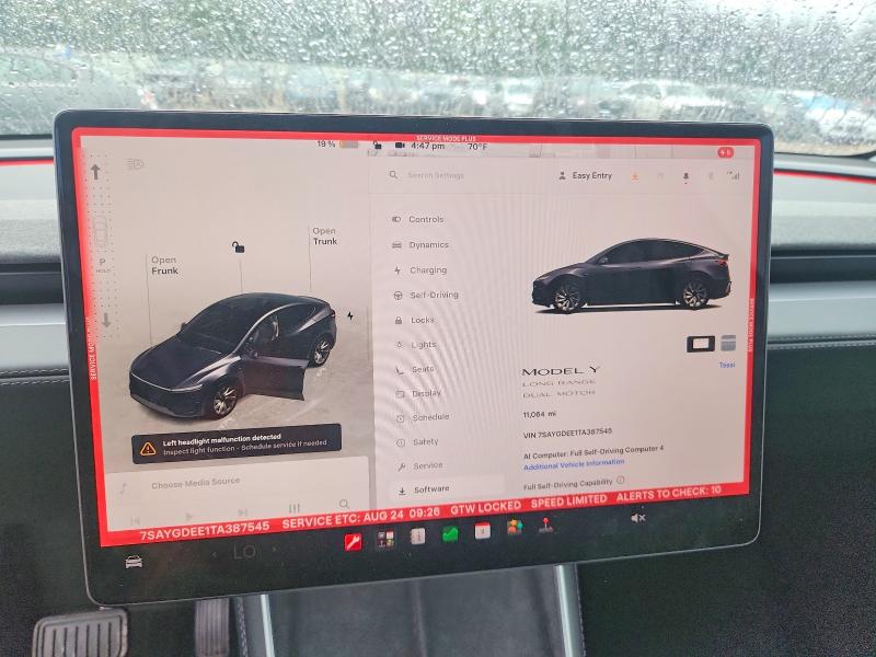 Снимка 9 от търг – 2026 TESLA MODEL Y с VIN 7SAYGDEE1TA387545