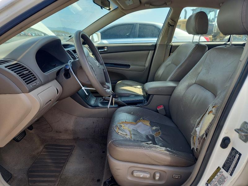 Photo 7 from auction – 2005 TOYOTA CAMRY with VIN 4T1BE32K55U016832